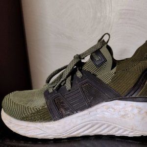 Men's Green Avia Running Shoes 9.5